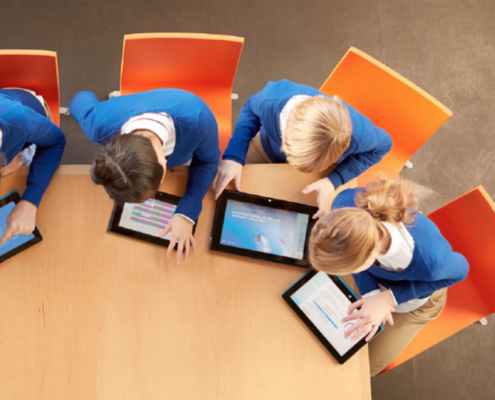 picture of kids using tablet computers